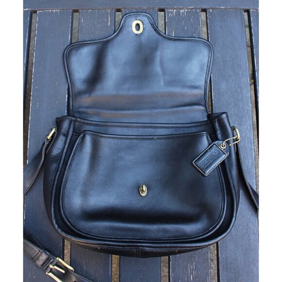 Coach Vintage - Lenox Crossbody Bag 9918, Black + Brass - USA 1980s - Picture 6 of 12